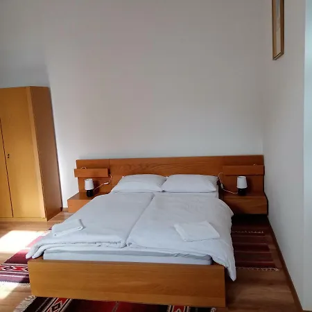 Vendektanya Vendeghaz 3*