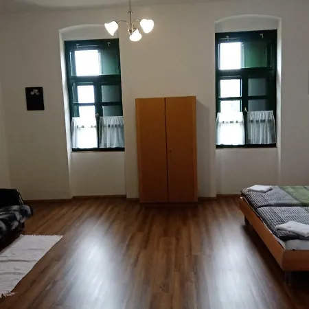 Vendektanya Vendeghaz 3* טפולצה